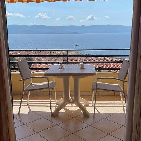 Studio Cosy Avec Vue Mer Аяччо Экстерьер фото